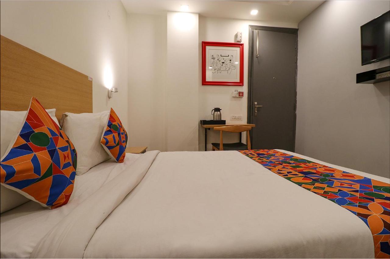 Fabhotel The Chaitanyas Rohini Sec 18 Delhi (National Capital Territory of India) Exterior foto