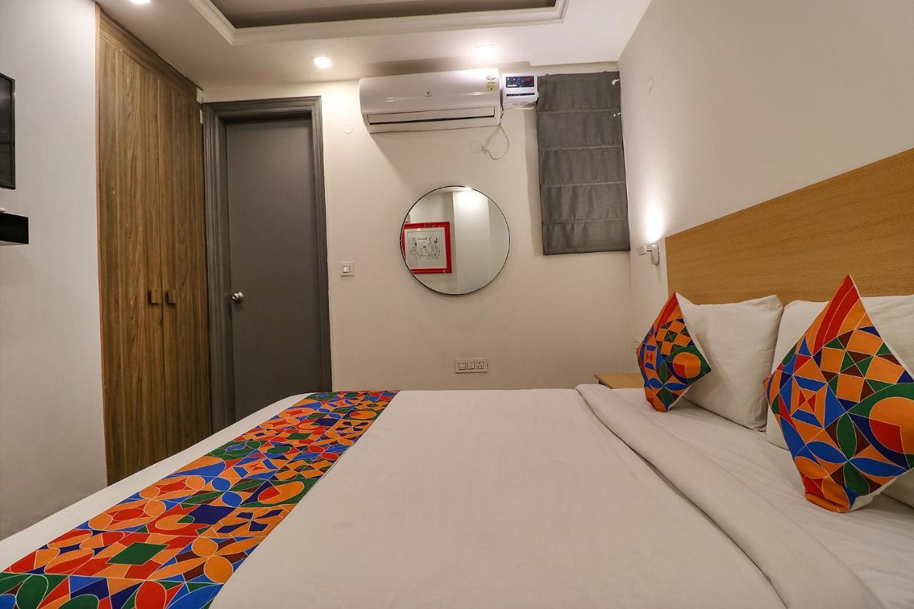 Fabhotel The Chaitanyas Rohini Sec 18 Delhi (National Capital Territory of India) Exterior foto