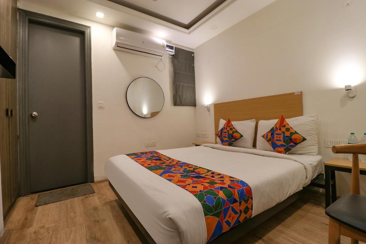 Fabhotel The Chaitanyas Rohini Sec 18 Delhi (National Capital Territory of India) Exterior foto